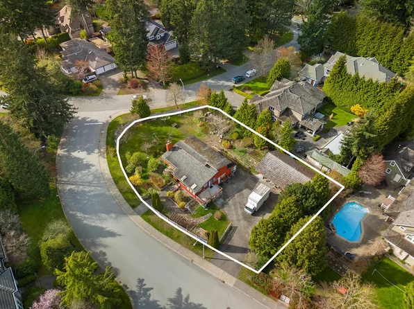 13201 23a Ave, Surrey, BC V4A 9W5