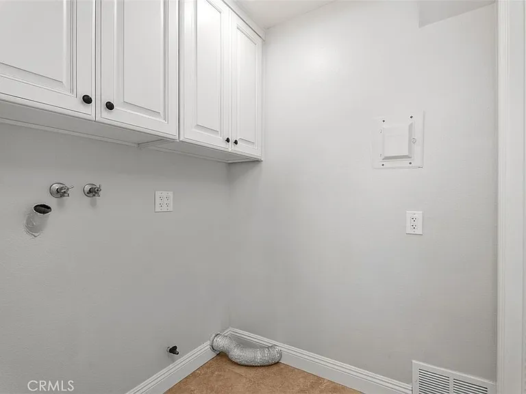 33381 Nottingham Way #B — Photo 5