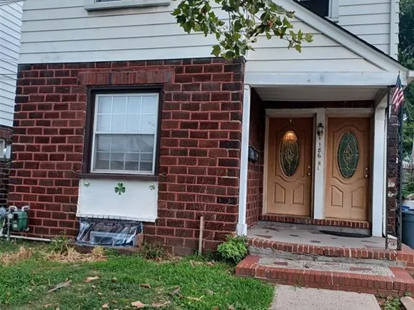 186 Arlington Blvd, North Arlington, NJ 07031