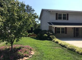 138 High Point Ln, Oak Ridge, TN 37830