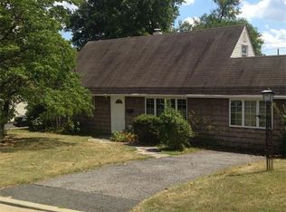 16 Linda Ave, Colonia, NJ 07067
