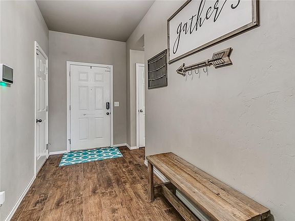 2nd image of 4508 Hunter Blvd