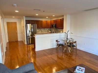812 Grand St APT 313, Hoboken, NJ, 07030