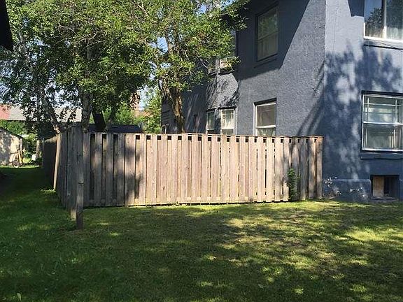 3rd image of 1055-57 85th Ave W
