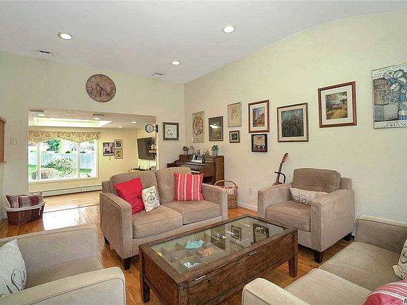5th image of 5 Kimberly Dr