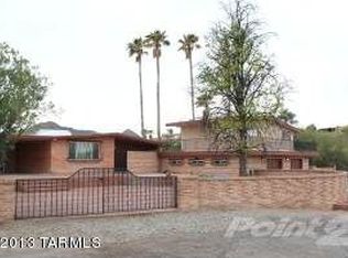 1318 N Camino Miraflores, Tucson, AZ 85745