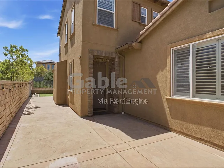 28625 Stonegate Ct — Photo 2
