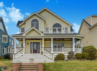 26 Garfield Ave, Avon By The Sea, NJ 07717