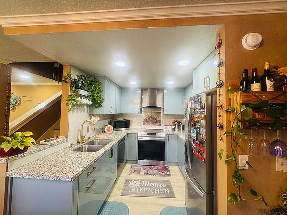 5th image of 39951 Fremont Blvd APT 214