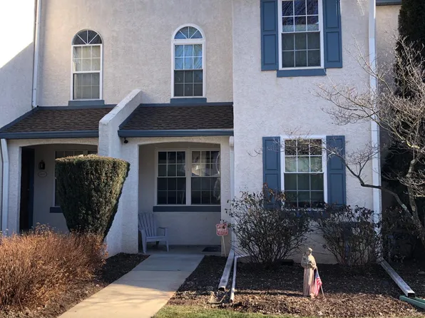 1806 Stoneham Dr, West Chester, PA 19382