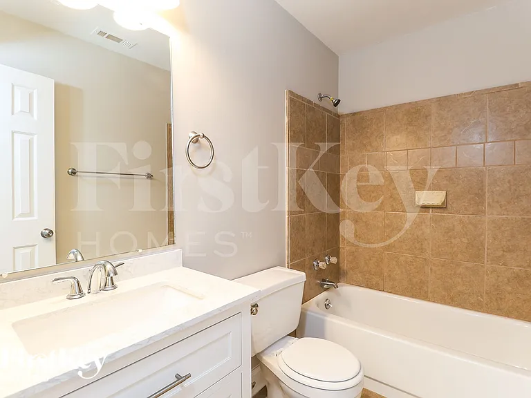 13505 Walkers Creek Dr — Photo 17