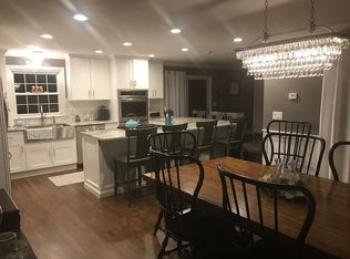 10 Stone Hedge Ln, Attleboro, MA 02703