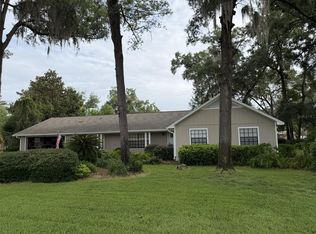 3925 SE 17th St, Ocala, FL 34471