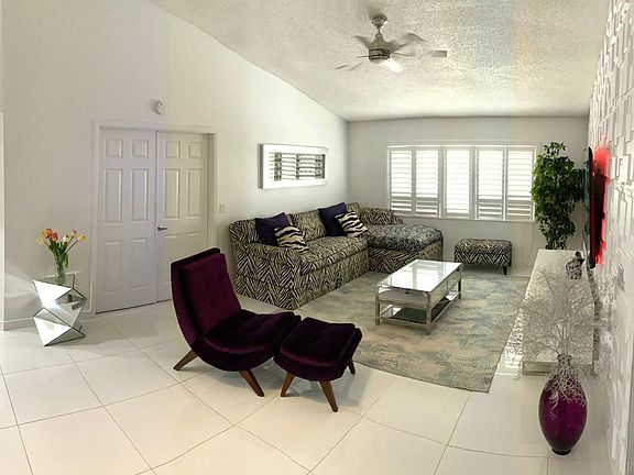 4th image of 13770 Oneida Drive #B2