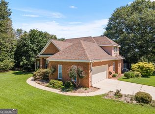 100 Huckleberry Trl, Warner Robins, GA 31093