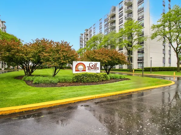 9009 Golf Rd APT 1C, Des Plaines, IL 60016