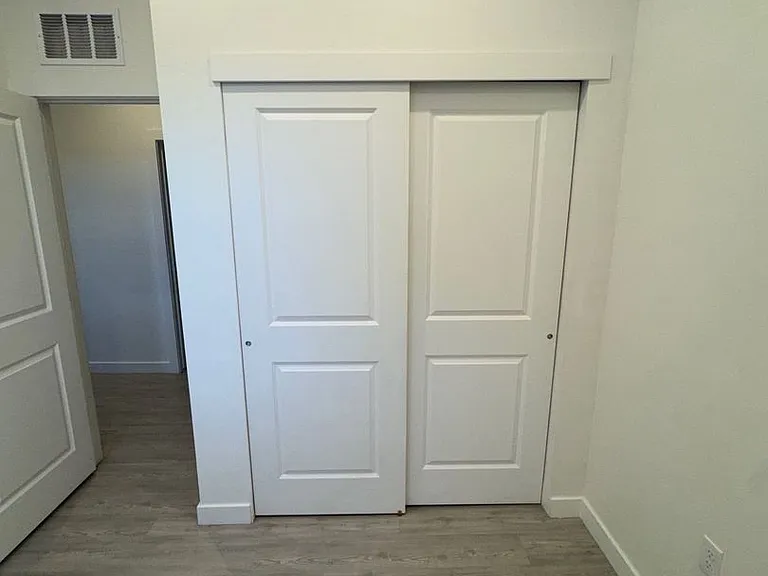 Woods Rose Townhomes — Photo 8