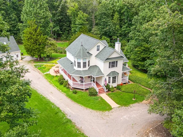 13900 Mountain Laurel Grv, Lanexa, VA 23089