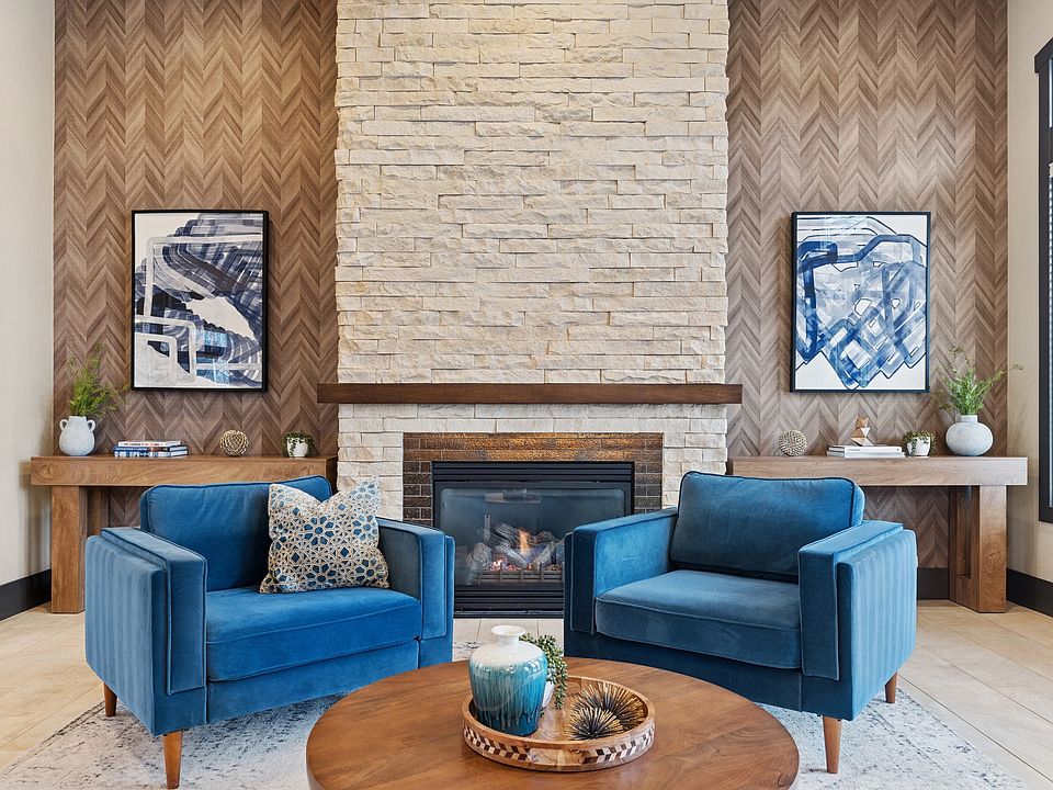 Fireplace Lounge