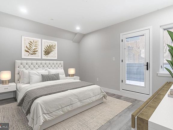 5th image of 1715 Montrose St Unit 2