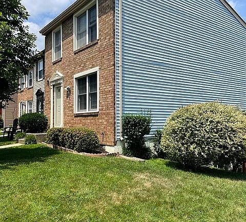 2nd image of 5333 Larochelle Ct
