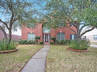1333 Romero Dr, Pearland, TX 77581