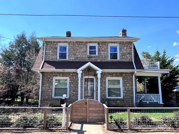 87 Clinton Ave, Asheville, NC 28806