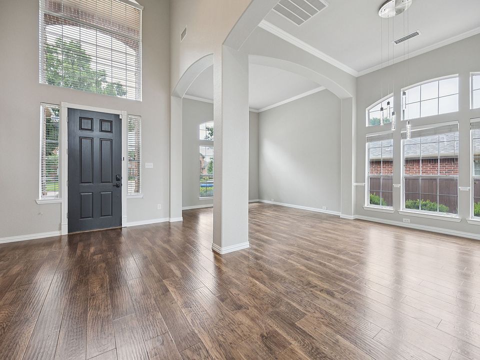 1st image of 344 Huffman Blf