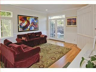 5th image of 765 Moreno Ave