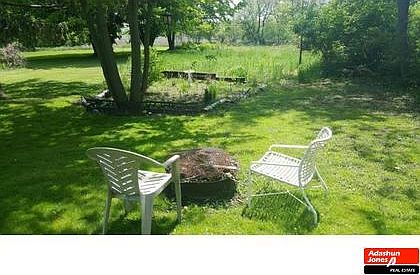4th image of 624 N Lawson Dr