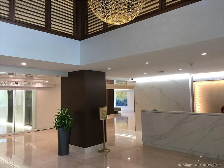 540 Brickell Key Dr #913 — Photo 15