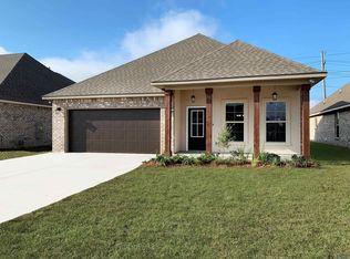 2445 Kingfisher Dr, Houma, LA 70364
