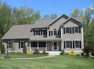 122 Appian Way, Coventry, CT 06238