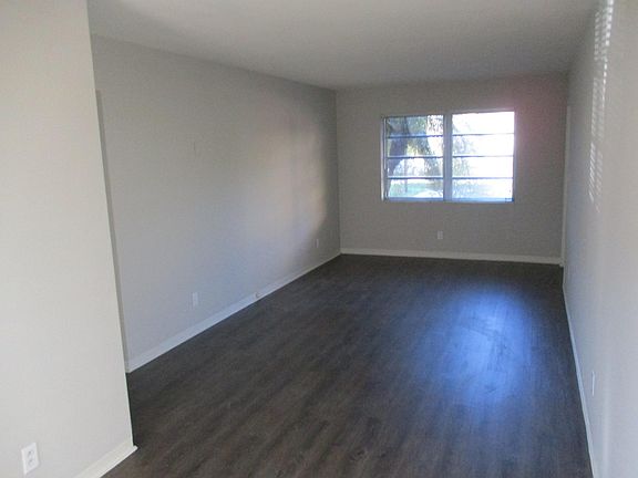 3rd image of 301 Danube Ave APT 5