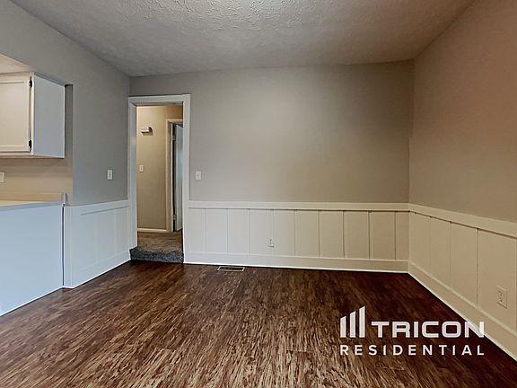 2nd image of 15 Thornleigh Dr