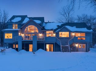 5430 Ridgewood Cv, Mound, MN 55364