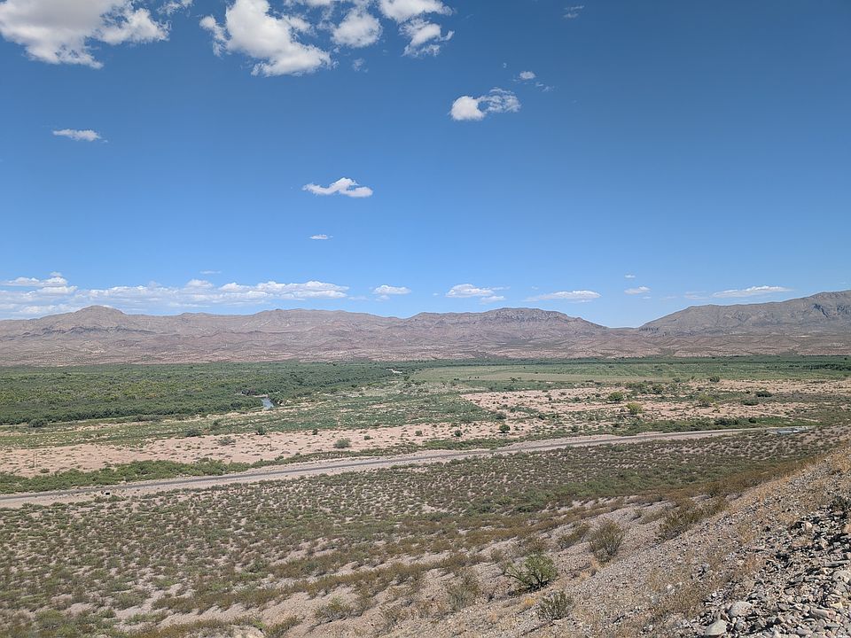 1st image of 42 Cuervo Viejo Rd