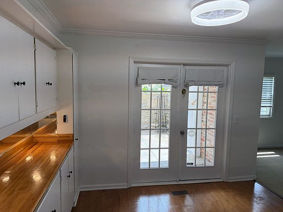 4th image of 5025 Hillsboro Pike APT 15P