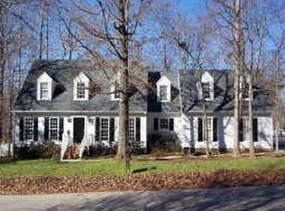 8009 Windsor Ridge Dr, Raleigh, NC 27615