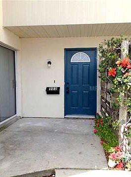 2nd image of 903 Byron Ln
