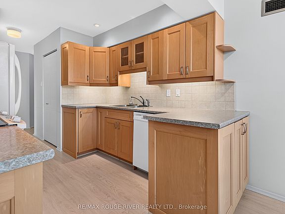 5th image of 1890 Valley Farm Rd #104