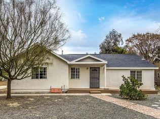 10457 Robinson Ave, Riverside, CA 92505