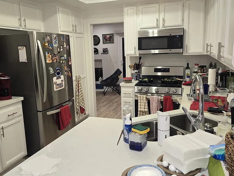 22195 Summit Hill Dr — Photo 7