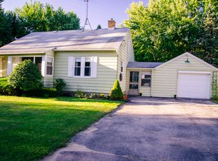 2237 Rogue River Rd NE, Belmont, MI 49306