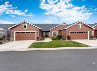 155 Sky Hawk Dr, Eagle Pt, OR