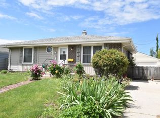 5808 67th St, Kenosha, WI 53142