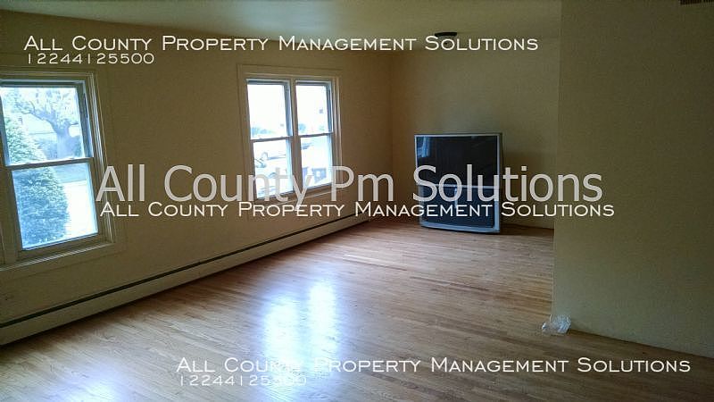 2nd image of 9128 Lawler Ave APT 2