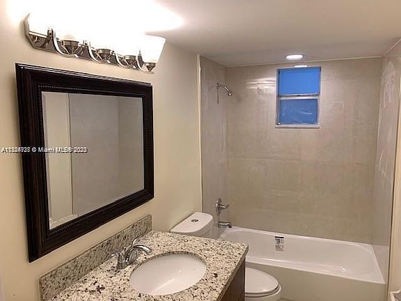 4th image of 9351 Fontainebleau Blvd #152