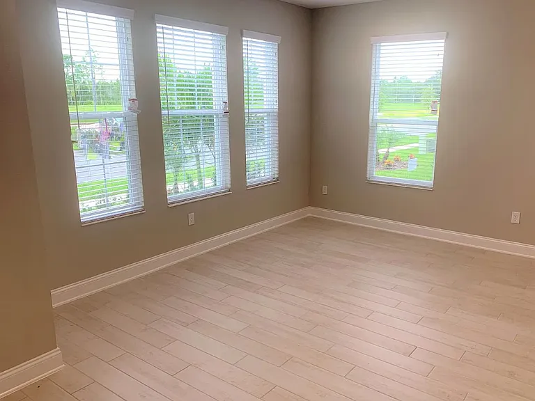 13075 Spring Grove Way — Photo 11