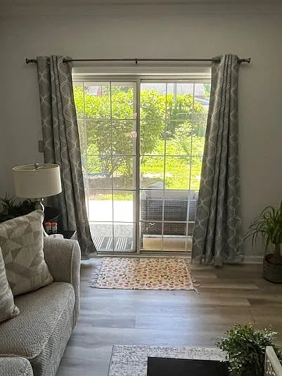 Valley Greene Cir — Photo 8